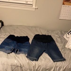 Maternity shorts